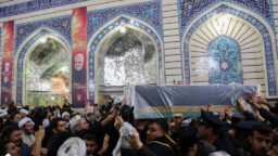 بازنشر تصاویری ماندگار از تشییع پیکر سردار دل‌ها در حرم حضرت فاطمه معصومه سلام الله علیها