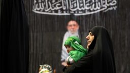 آیینِ اشک و عشق؛مادران و شیرخوارگان حسینی در حرم حضرت معصومه (س)