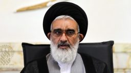 کمیته امداد امام خمینی(ره) برای کمک‌رسانی به زلزله‌زدگان برنامه‌ریزی کند