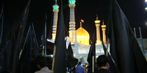 گزارش تصویری: مراسم عزاداری شب شهادت امام کاظم(ع) در حرم بانوی کرامت