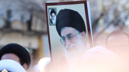 خادمان حرم حضرت معصومه(س) با رهبر انقلاب اسلامی دیدار می‌کنند