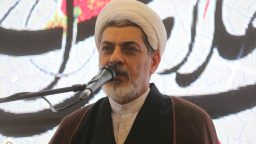 انقلاب اسلامی بر رهبری دینی و حمایت مردمی استوار است