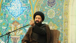 مکتب حسینی عین عدالت است