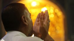 سجده رفیع‌ترین حالت عبادی مؤمن در پیشگاه خداوند متعال است