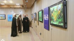 حضور مسئولان آستان حضرت معصومه(س) در نمایشگاه «نقش عرش»+تصاویر