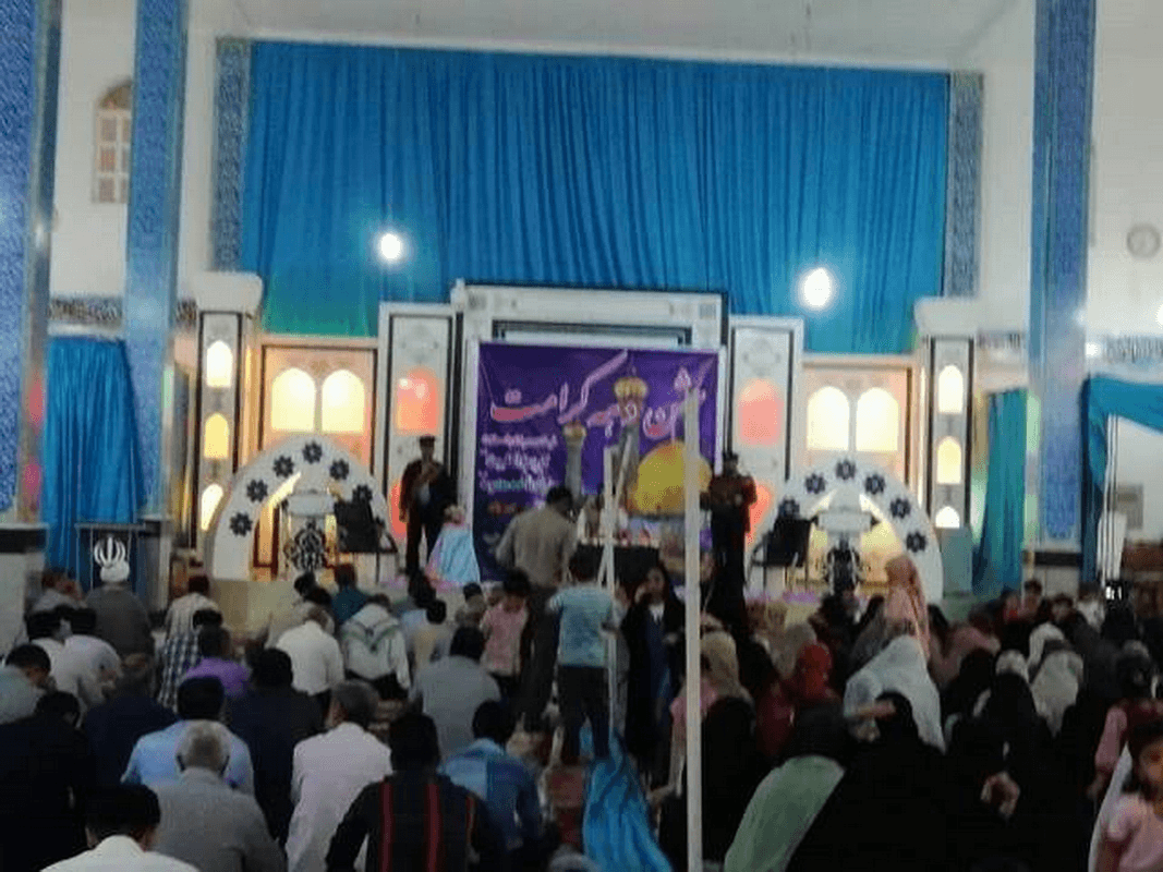 «حاجی آبادی‌ها» میزبان پرچم متبرک حرم کریمه شدند/برگزاری جشن میلاد در امامزادگان سید مظفر و سید سلطان(ع)
