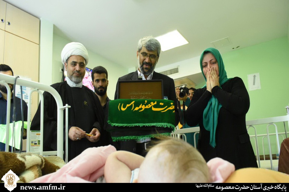 سفیران کریمه از بیماران بیمارستان ۱۷ شهریور رشت عیادت کردند+تصاویر سفیران کریمه از بیماران بیمارستان ۱۷ شهریور رشت عیادت کردند+تصاویر