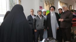 مدیریت اسلامی در عرصه عمل به نمایش گذاشته شود