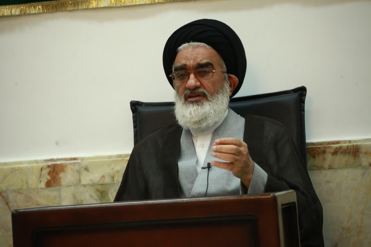 به نابسامانی‌های خودساخته در جامعه انتقاد داریم/دهه کرامت جذب‌کننده سلایق مختلف باشد