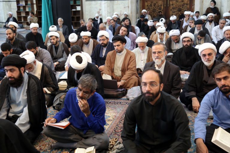 برگزاری دوره های تخصصی خمس ویژه طلاب تهرانی