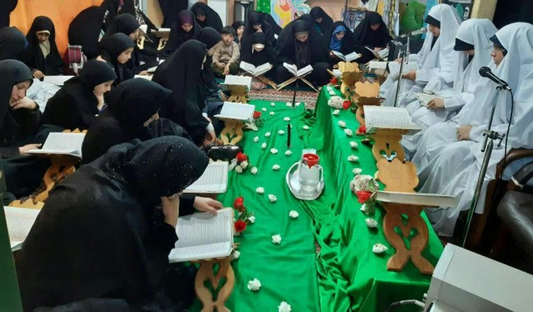 محفل ختم سوره انعام در رواق کودک و نوجوان آستان مقدس برگزار شد