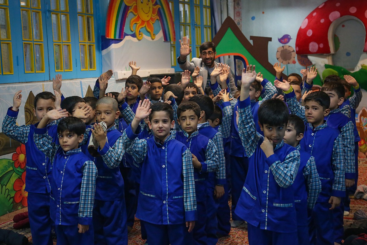 اردوهای دانش‌آموزی رواق کودک حرم حضرت معصومه(س) از نگاه دوربین