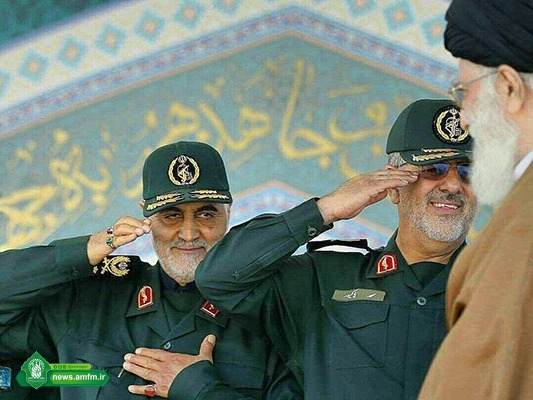 همه‌ دلبستگان مقاومت خونخواه سردار سلیمانی هستند