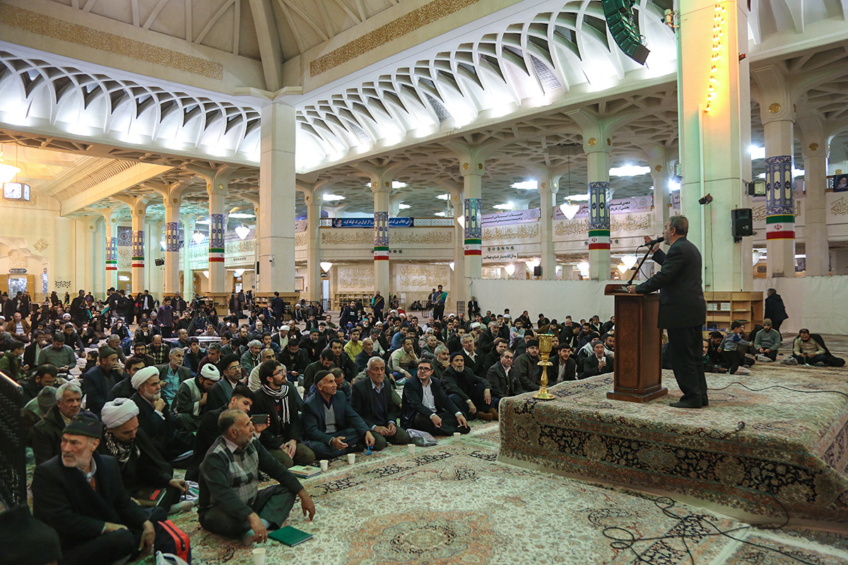 جشن همراهی در حرم حضرت معصومه(س) برگزار شد
