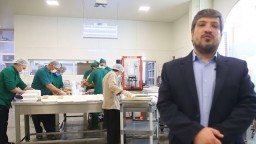 توزیع بیش از ۱۰ هزار پرس غذای تبرکی حرم در بیمارستان‌های درگیر با کرونا