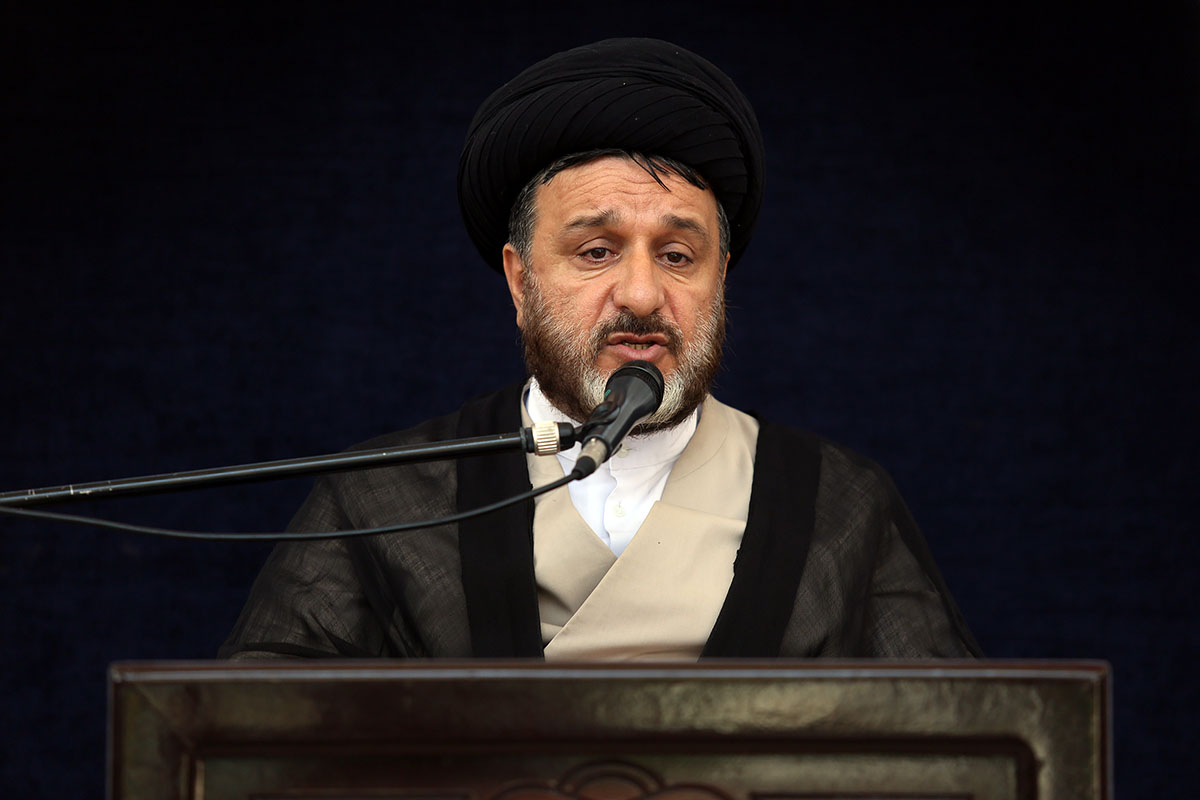 تشییع پیکر رهبر شهید، تجدید بیعت با آرمان‌های انقلاب اسلامی است