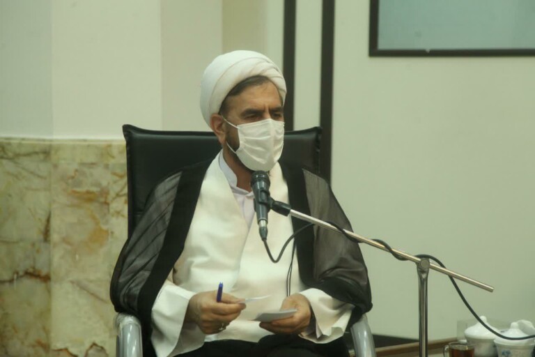 لزوم استفاده از تریبون نماز جمعه برای مقابله با انحرافات دینی