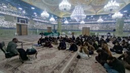 برگزاری مراسم عزاداری حضرت زینب(س) به زبان اردو در حرم بانوی کرامت + تصاویر