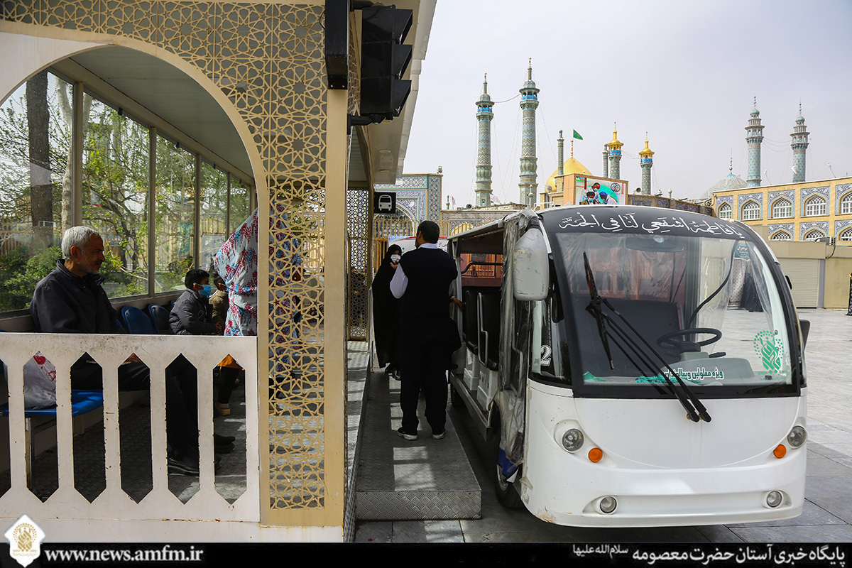 بکارگیری ۱۰ خودروی برقی برای خدمت به زائران نوروزی حرم قم +تصاویر