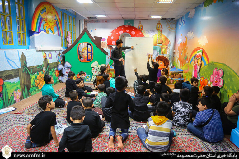 برگزاری دوره آموزش معارف اسلامی برای ۲۰۰ نوجوان اردو زبان در آستان قم