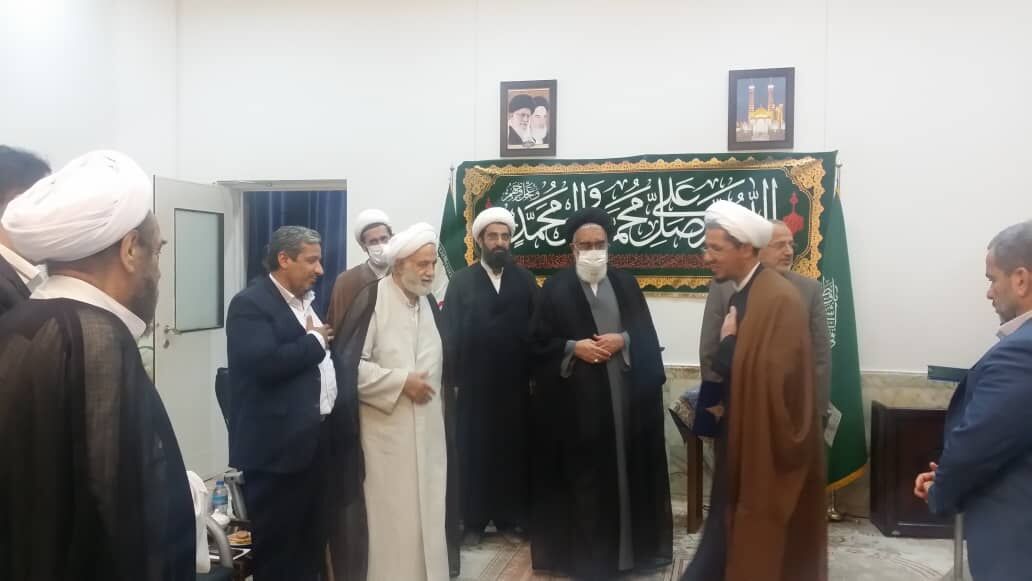دبیر جدید ستاد اقامه نماز استان قم معرفی شد دبیر جدید ستاد اقامه نماز استان قم معرفی شد