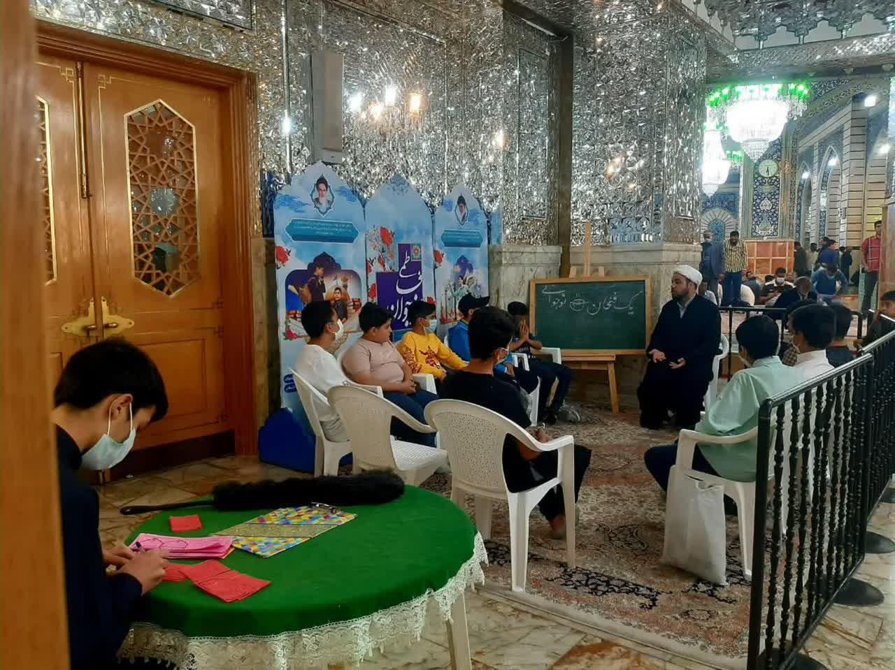 محافل ویژه کودکان و نوجوانان پسر در ماه مبارک رمضان محافل ویژه کودکان و نوجوانان پسر در ماه مبارک رمضان