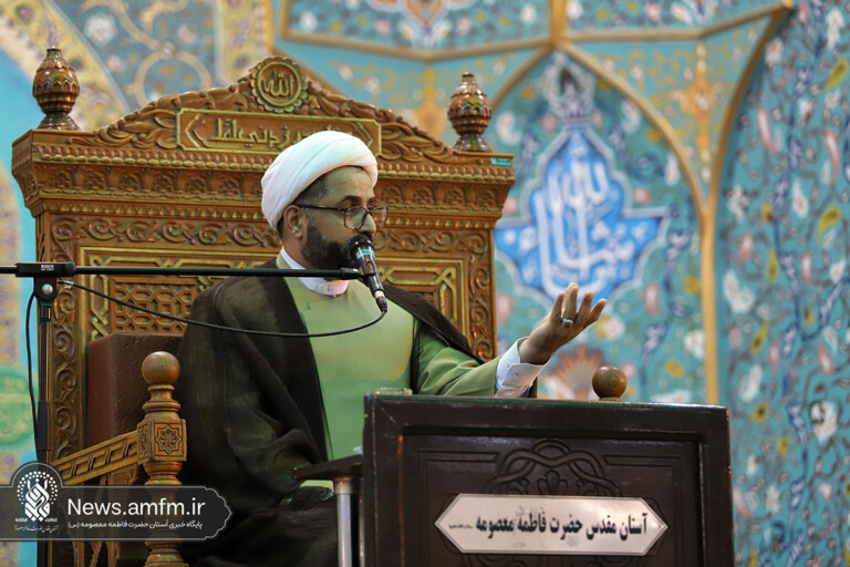 بسیاری از مشکلات خانوادگی ناشی از عدم رعایت احترام متقابل است