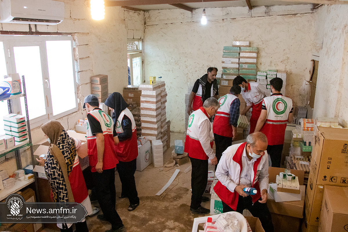 ارائه خدمات درمانی به ۱۸ هزار زائر اربعین در موکب آستان قم +تصاویر