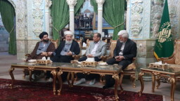 حضور رئیس تجمع علمای مسلمان لبنان در حرم بانوی کرامت