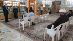 کتابخانه ویژه حرم حضرت معصومه(س) با چیدمان جدید در خدمت زائران است +تصاویر