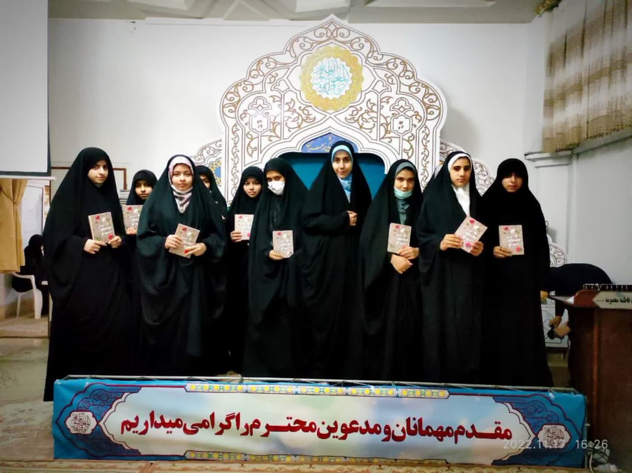 برگزاری محفل دختران بهشتی با موضوع کتابخوانی