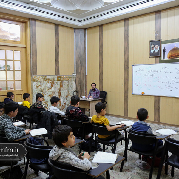 ثبت‌نام غیرحضوری دوره‌های پاییزه مرکز قرآن و حدیث کریمه اهل‌بیت (س) تا ۵ مهر