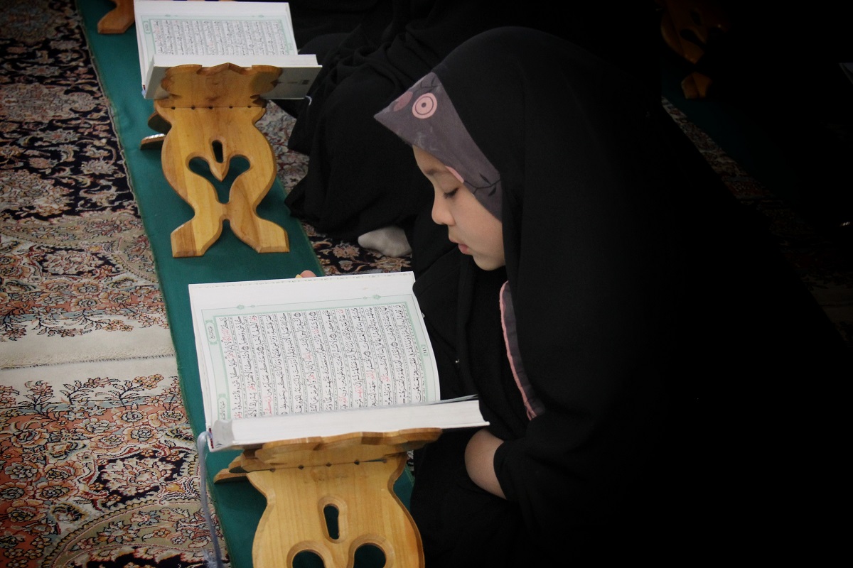 کارگاه «درست‌خوانی و زیباخوانی قرآن» ویژه دانش‌آموزان دختر