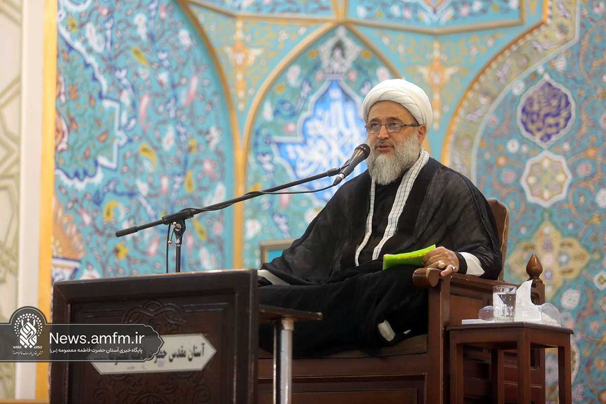 شهید بهشتی در مواجهه با گروه‌های انحرافی هیچگاه بازی نخوردند