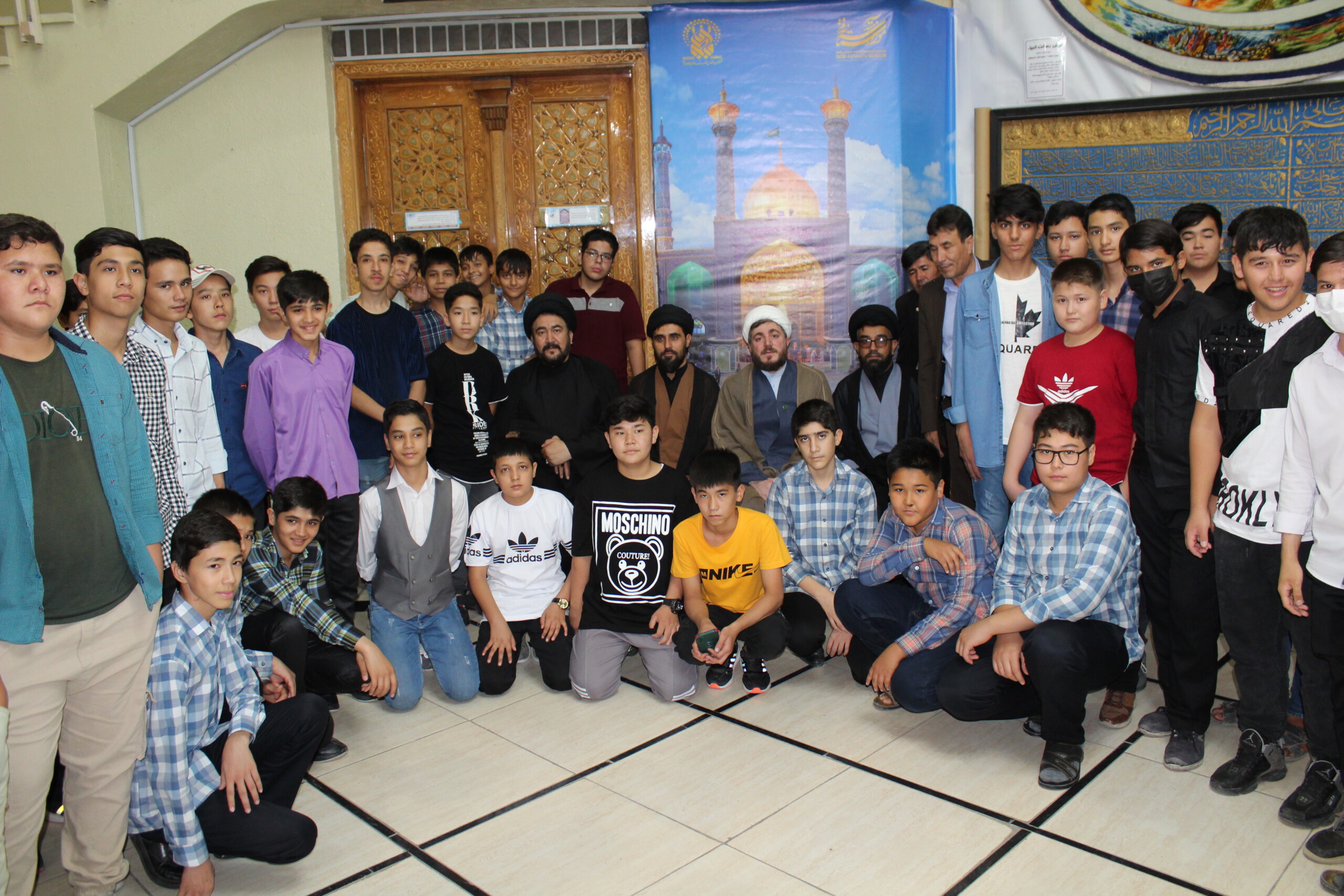 جشن تکلیف ۱۱۰ نوجوان افغانستانی در حرم حضرت معصومه(س)
