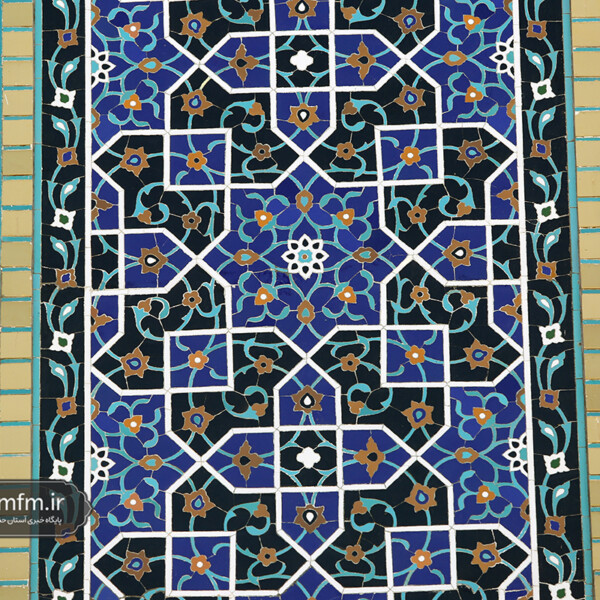 پایان عملیات مرمت کاشی‌های معرق صحن‌های امام رضا و جواد الائمه(ع) در حرم بانوی کرامت