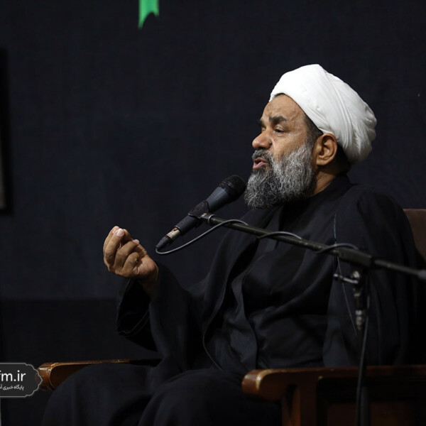 حضرت فاطمه معصومه(س) شأنی از شئون معصومین دارند