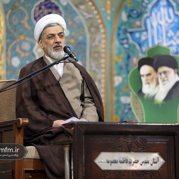 تفسیر المیزان پشتوانه فکری انقلاب اسلامی است