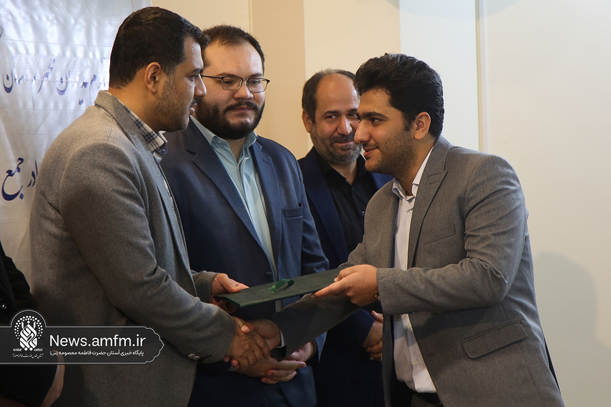 تکریم و معارفه مدیر «خبرگزاری فارس در قم» برگزار شد+ تصاویر تکریم و معارفه مدیر «خبرگزاری فارس در قم» برگزار شد+ تصاویر