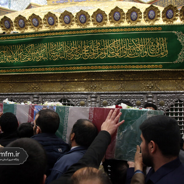 تشییع پیکر ۷ شهید تجاوزات رژیم صهیونیستی در حرم بانوی کرامت