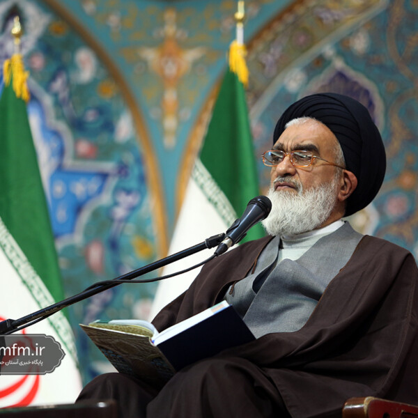  پیروزی انقلاب اسلامی ایران مصداق آیه «جاء الحق و زهق الباطل» است