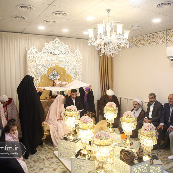 آغاز زندگی مشترک ۲۱۰ زوج جوان در حرم حضرت معصومه(س)