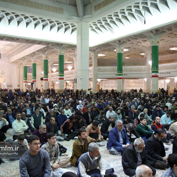 مراسم گرامیداشت پیروزی انقلاب اسلامی در حرم حضرت معصومه (س)