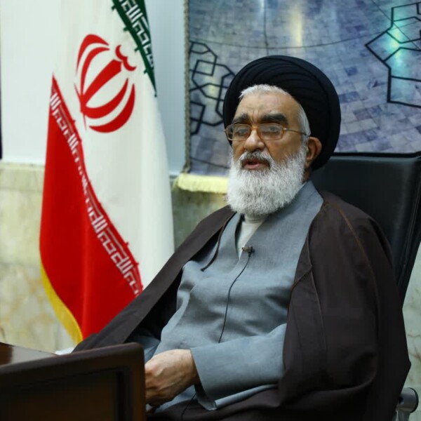 شکرگزاری و حفظ نعمت انقلاب اسلامی وظیفه ما است