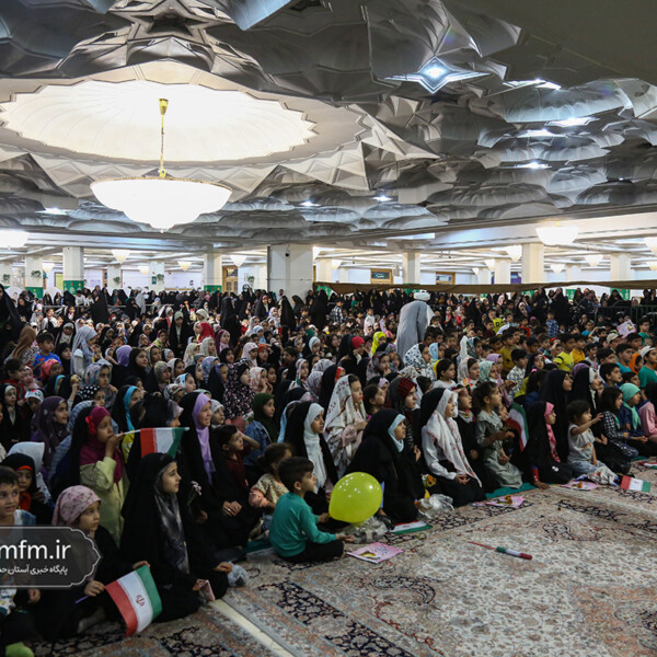 جشن بزرگ «خواهربرادری» در حرم مطهر بانوی کرامت برگزار شد