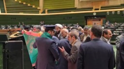 حضور سفیران کریمه اهل بیت(س) در صحن علنی مجلس شورای اسلامی + فیلم