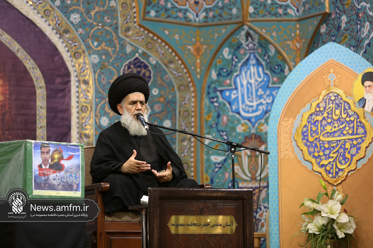  امام خمینی (ره) آمال و آرزوی ائمه اطهار (ع) را محقق نمودند