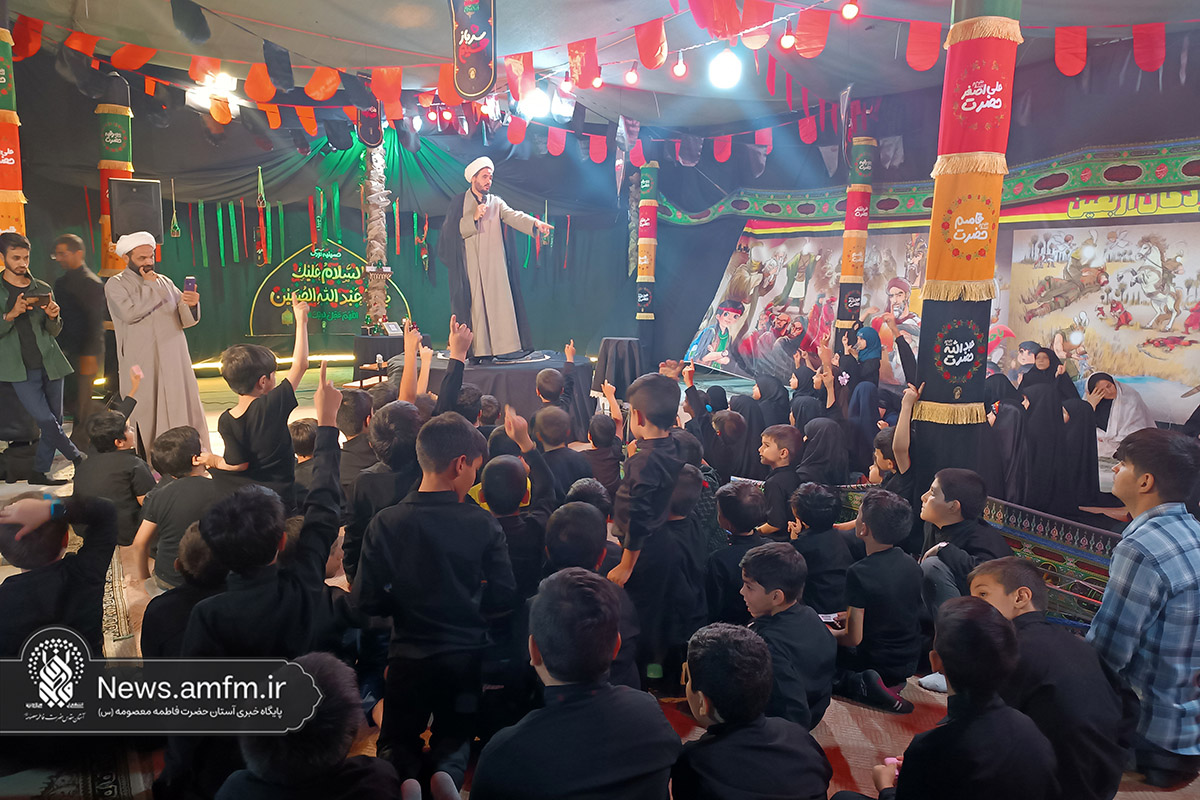 حس و حال زیبای حسینیه کودک حرم مطهر بانوی کرامت در شب عاشورا