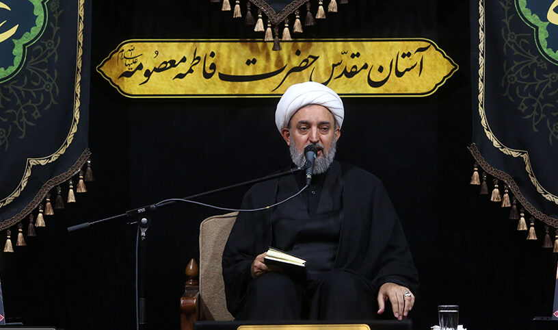 حضرت زهرا (س)  الگویی کامل در دفاع همه‌جانبه از جایگاه ولایت است