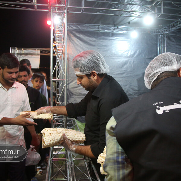 خدمت‌رسانی مواکب در حرم بانوی کرامت در دهه اول محرم